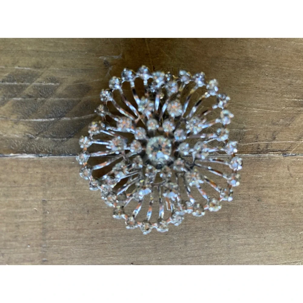Vintage Silver Tone Rhinestone Sunburst Brooch Pin Clear Crystal Starburst 1.75